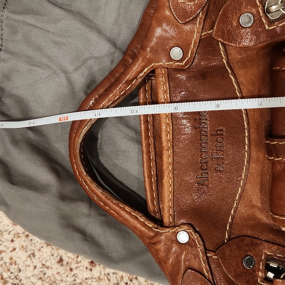 Abercrombie and Fitch leather handbag - Picture 11 of 11